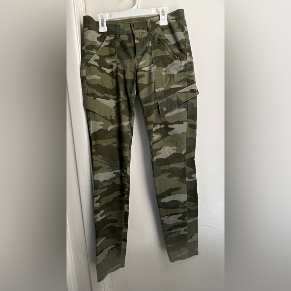 Rewind Women’s camouflage faux cargo pants